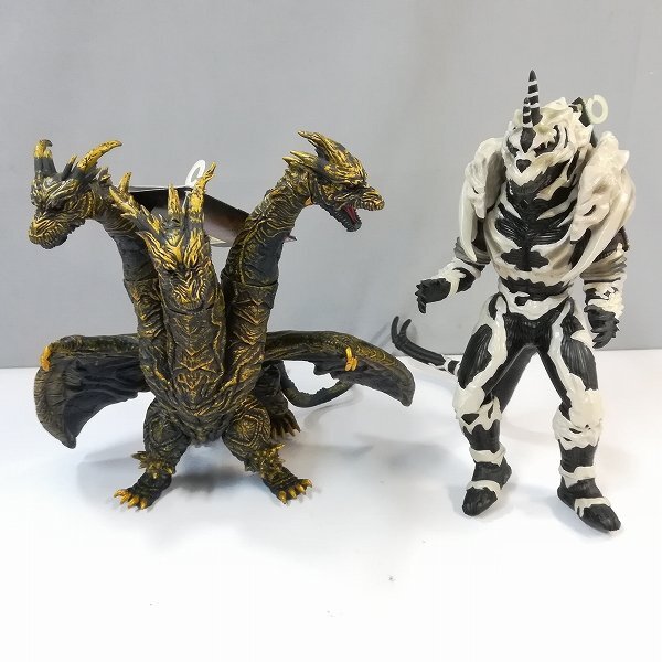 Yahoo!オークション -「カイザーギドラ ソフビ」の落札相場・落札価格