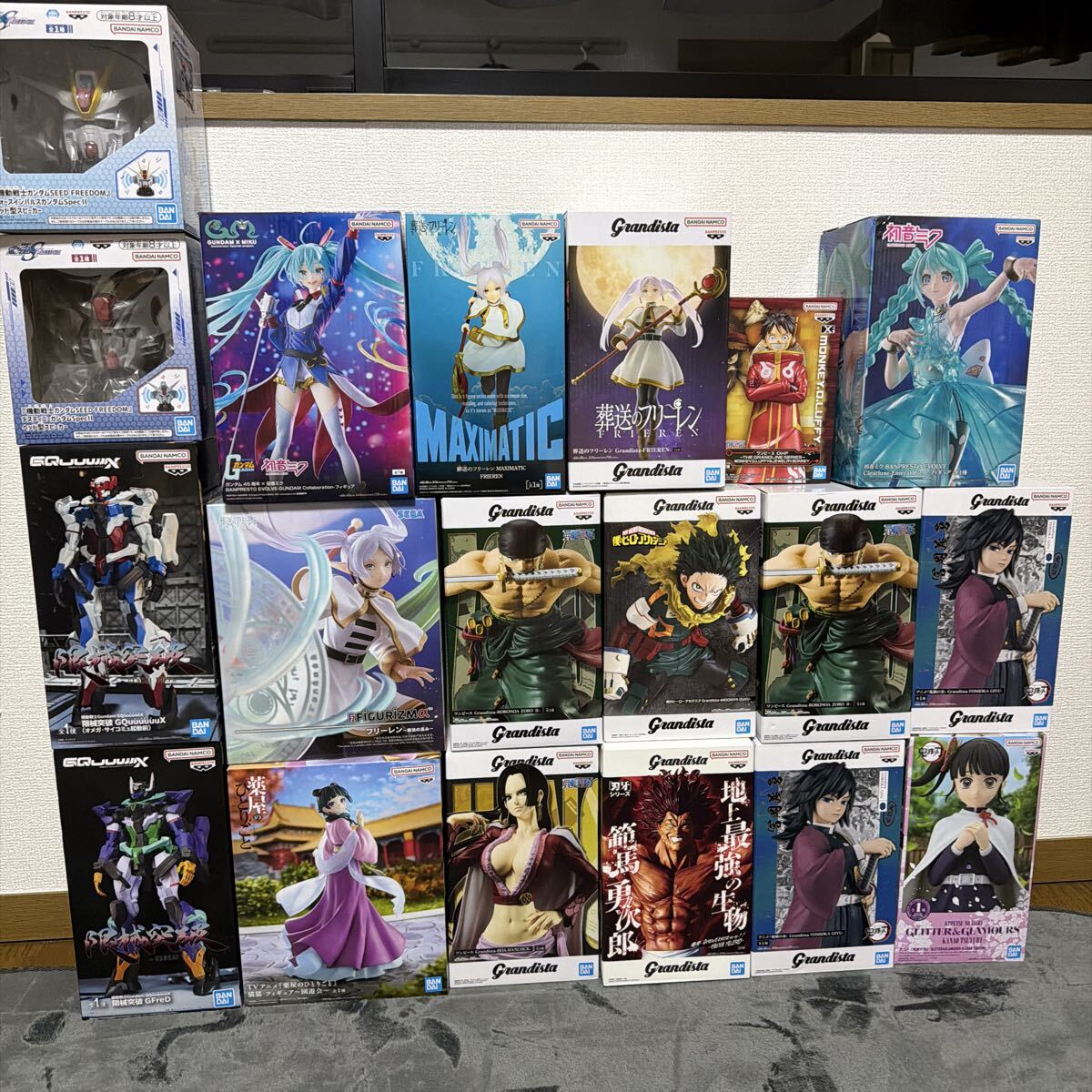 Yahoo!オークション -「プライズフィギュアまとめ売り」の落札相場