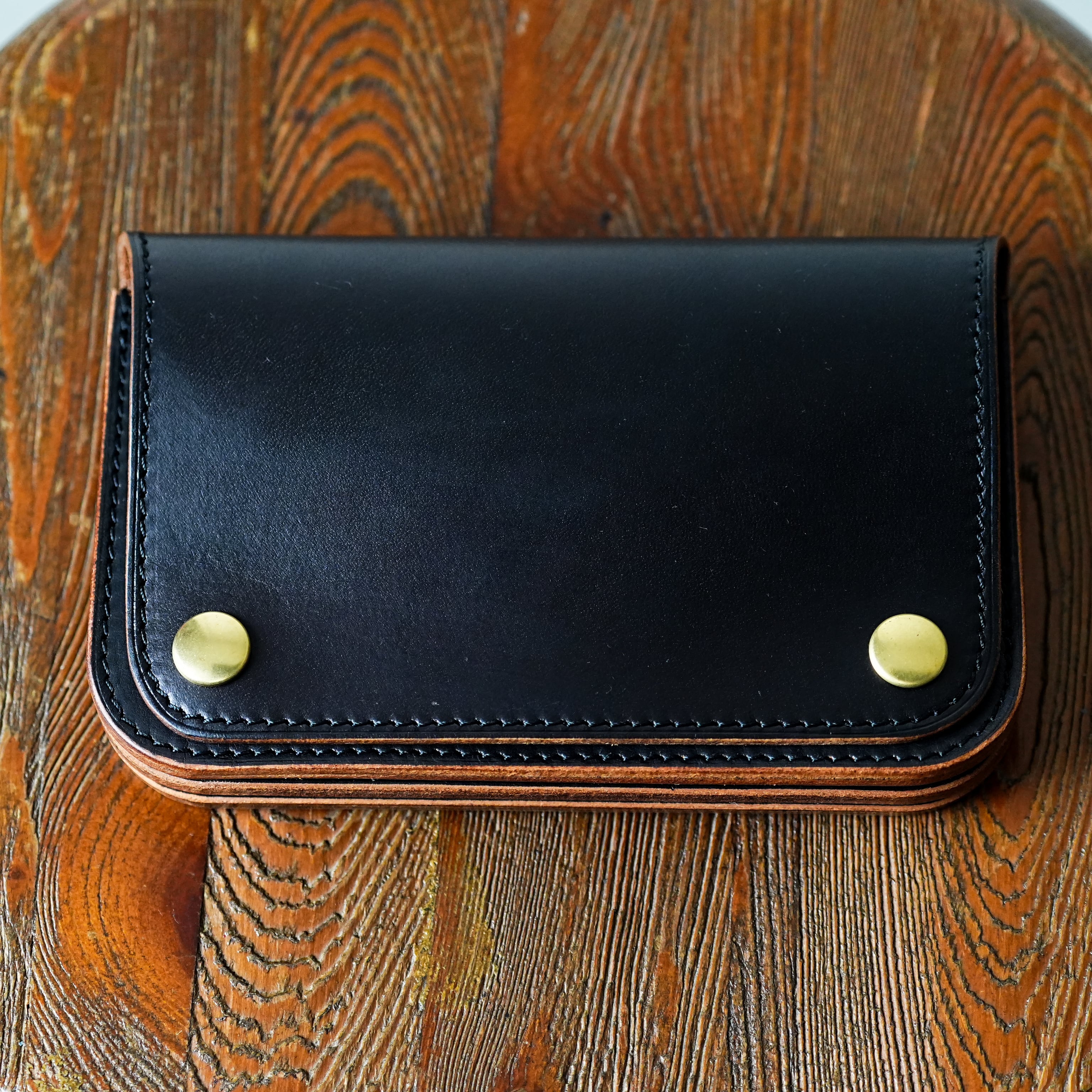 ミドル トラッカーウォレット Middle Tracker Wallet < 茶芯ブラック