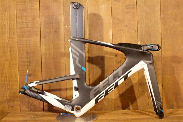 トライアスロンならこれ！FELT フェルト IA 10 TTフレームセットが入荷