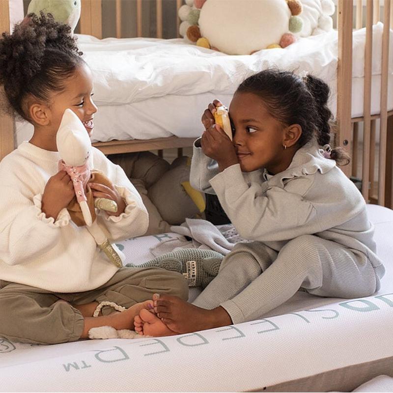 公式 ストッケ ジェットキッズ クラウドスリーパー stokke JetKids