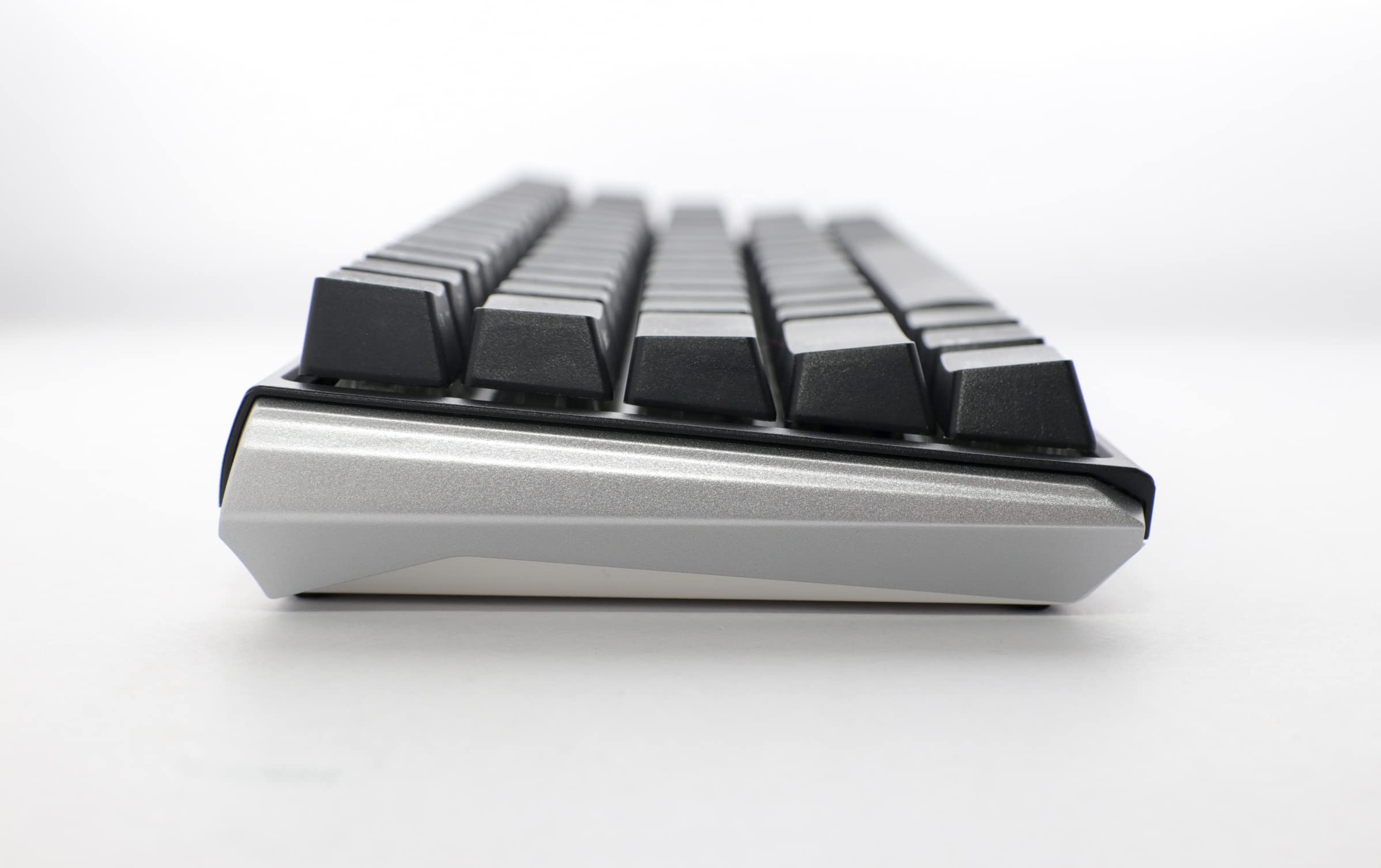 Amazon.co.jp: Ducky One 3 Mini Classic Hotswap 60%RGBメカニカル