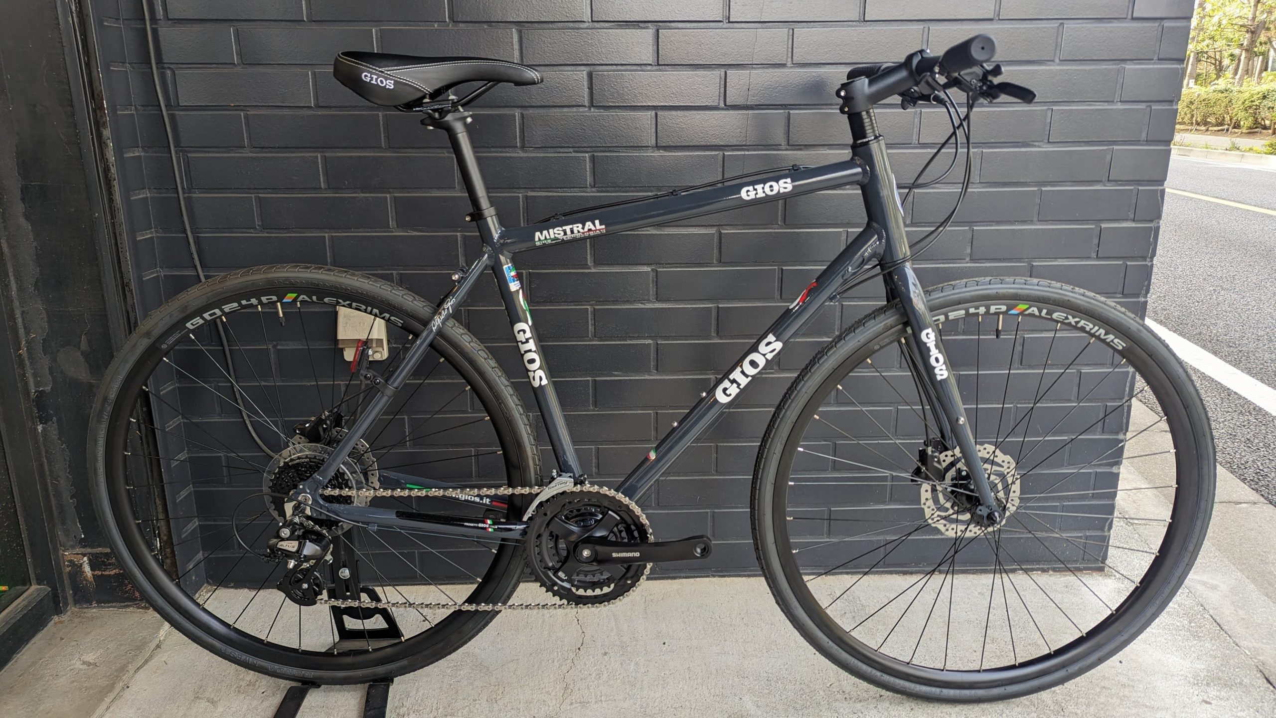 大特価!】GIOS MISTRAL DISC HYDRAULIC【油圧ﾃﾞｨｽｸﾌﾞﾚｰｷ!】 | 自転車の