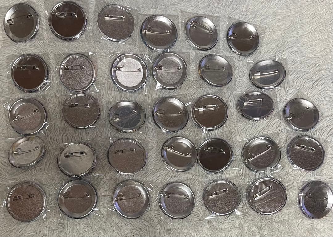 魔道祖師　名セリフ缶バッジ　公式茶屋　カフェ　缶バッジ　33個セット