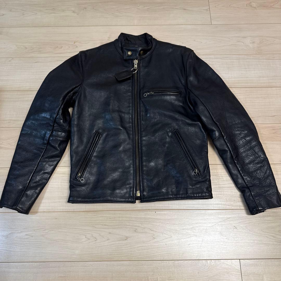 vanson Leathers シングルライダースジャケット 38 2026年最新】VANSON シングルライダースの人気アイテム - メルカリ