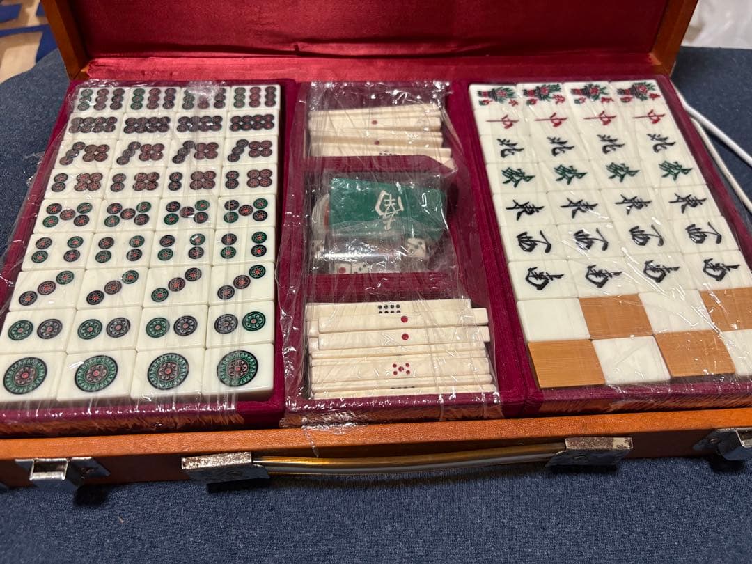 麻雀セット おそらくミズノ丸一　ことぶき Amazon | ミズノ丸一 きく 麻雀牌 背竹牌 特選仕上 トランプ証紙付