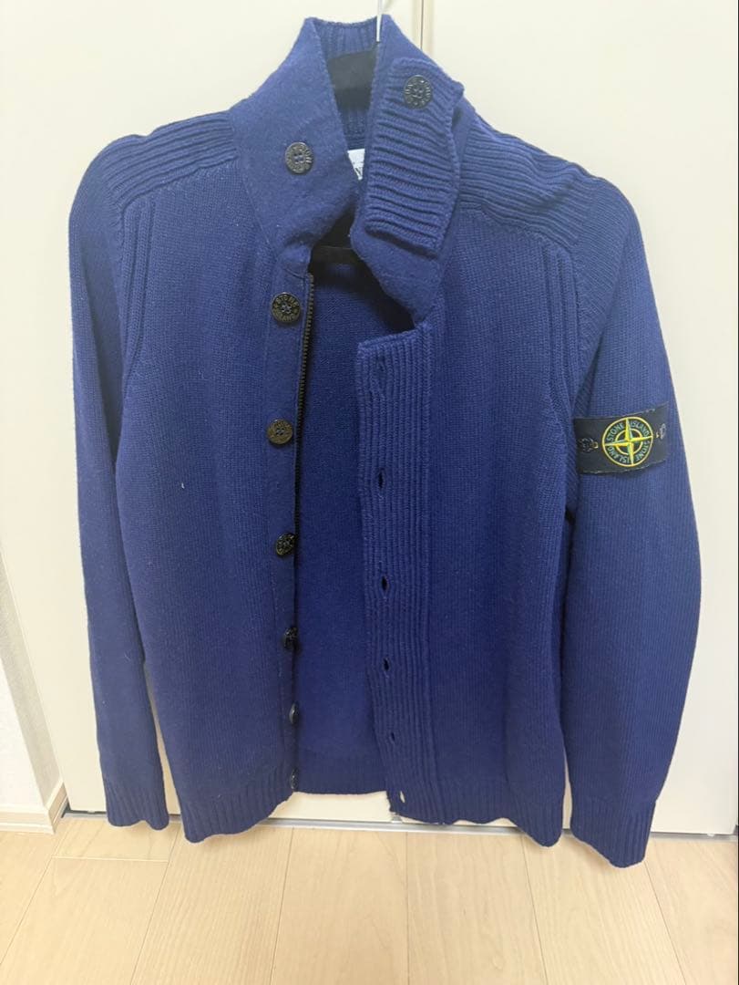 ストーンアイランド　カーディガン Stone Island ストーンアイランド 7G ニット カーディガン 8115556A2