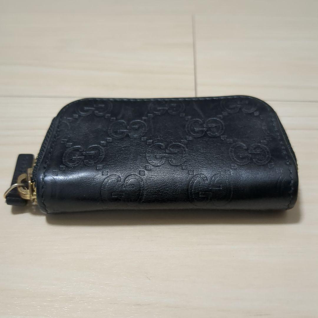 【ひぃやん】GUCCI シマ　ブラックレザー ケース GUCCI（グッチ） 最新作! GUCCI 6連 キーケース グッチシマ ブラック