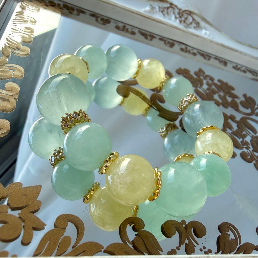 パライバカラーアクアマリン×レモンクォーツ×フローライト✨️ブレスレット✨️ パライバカラーアクアマリンと夜光貝ホヌちゃんブレスレット