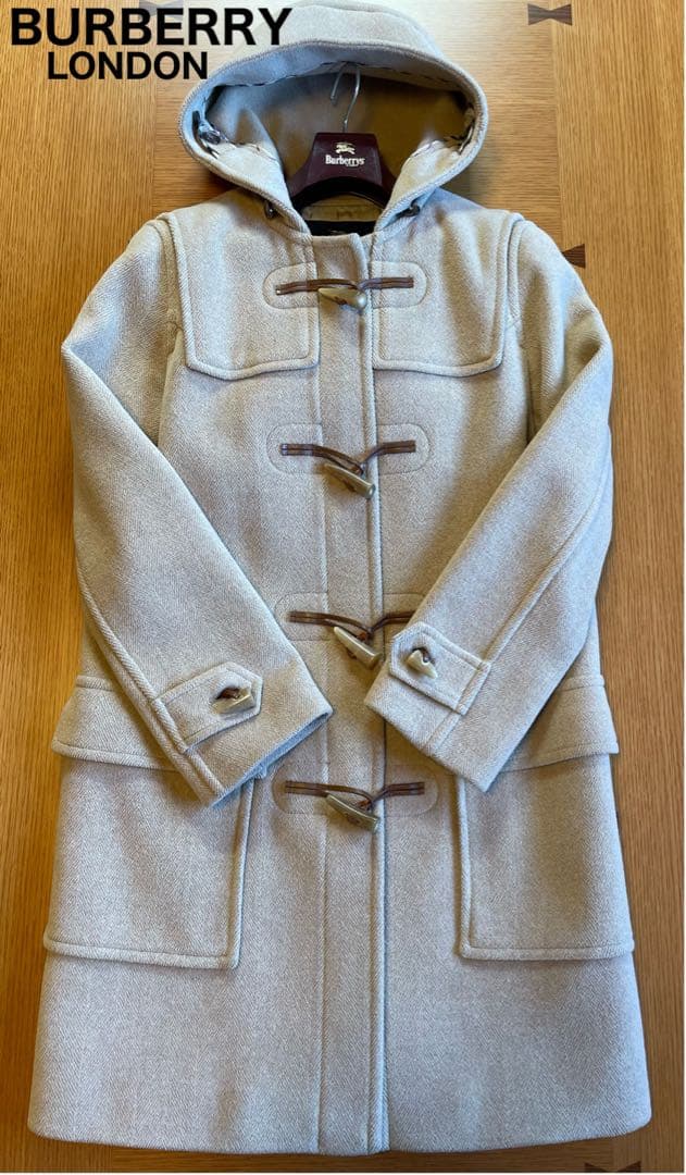 【極美品】BURBERRY LONDON バーバリーハニーベージュダッフルコート お目立ちノバチェック】定価14万 美品BURBERRY 高級ウールダッフル