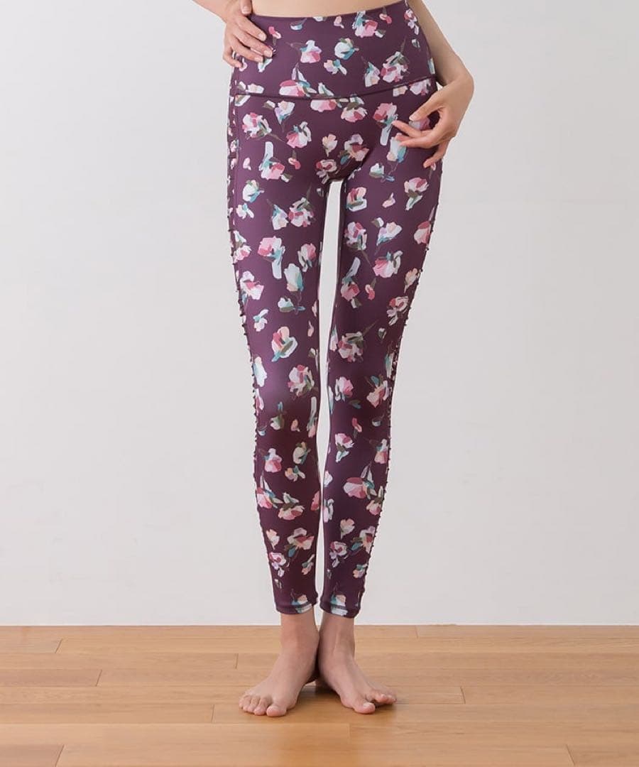 【SUKALA】スカーラ ローズプリントレギンス 新品タグ付き S LAVA公式オンラインストアLapre（ラプレ）【SUKALA】ローズプリント