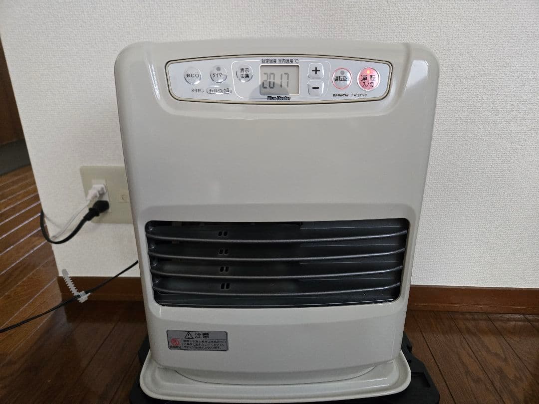 石油　ファンヒーター　ストーブ　DAINICHI ダイニチ（Dainichi） 石油ファンヒーター ヒーター 灯油 12畳 9畳 消