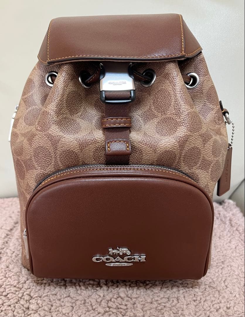 COACH ロゴ入りブラウンレザーバックパック COACH® | Ridgewood Backpack