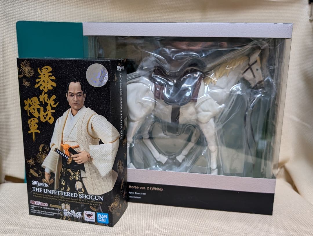 S.H.Figuarts 暴れん坊将軍　＆　figma 馬Ver.2（白）