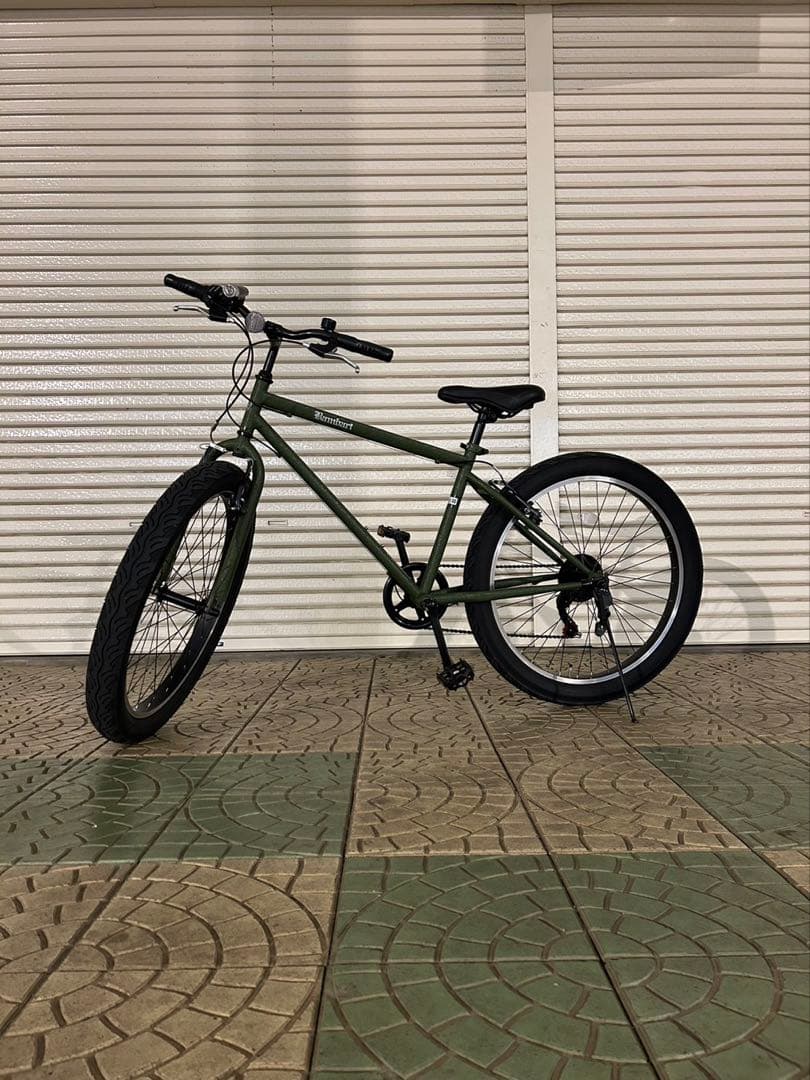 【場所により配送または引き取り】マウンテンバイク　自転車　ファットバイク 自転車】CAPTAIN STAG ファットバイク268 8段変速 YG-1403 ブラック