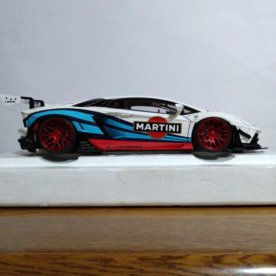 1/18 LB-WORKS ランボルギーニ　アヴェンタドール