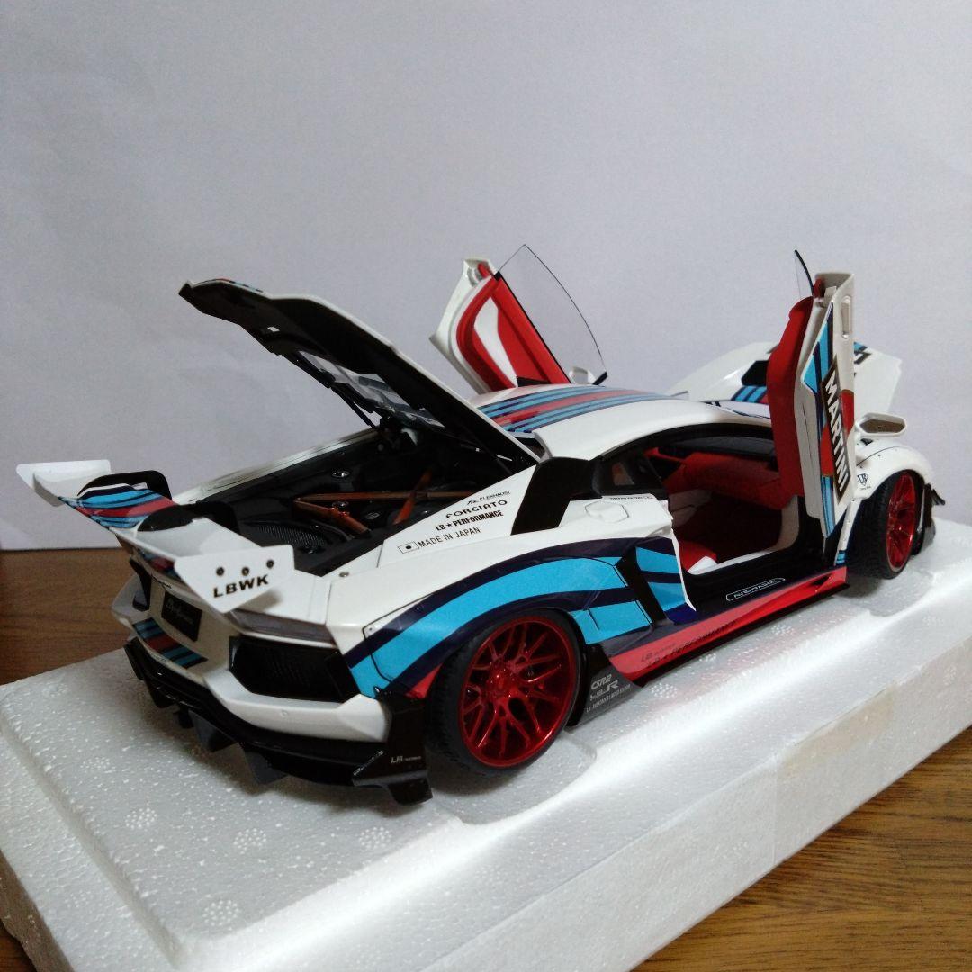 1/18 LB-WORKS ランボルギーニ　アヴェンタドール