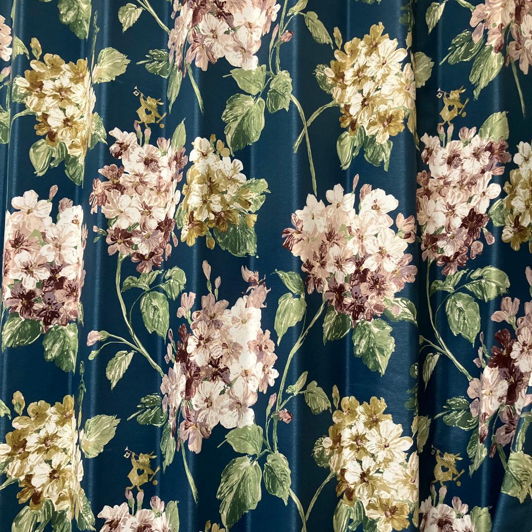 遮光2級　幅133✖️丈229不思議の国のアリス　ドレープカーテン（1窓分　2枚） 楽天市場】遮光カーテン プリンセス アリス 巾100×丈178cm（2枚組）[SB