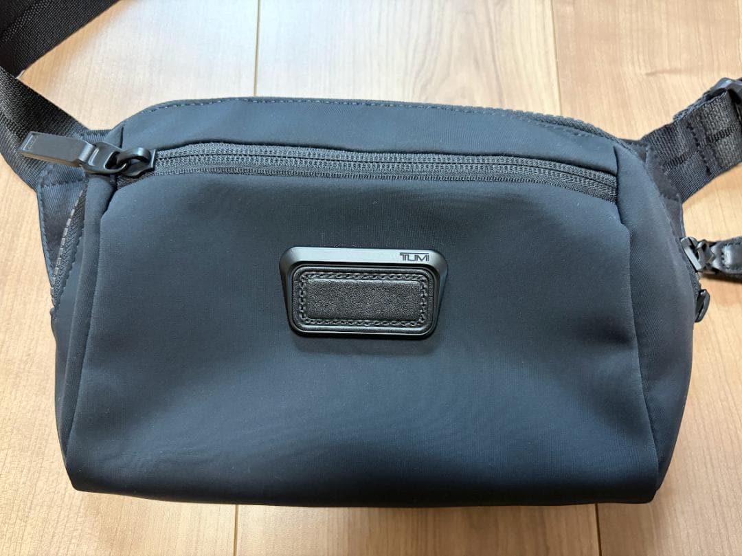 TUMI スリムスリングボディバッグ ブラック TUMI（トゥミ） セール 正規品5年保証 ボディバッグ メンズ 小さめ