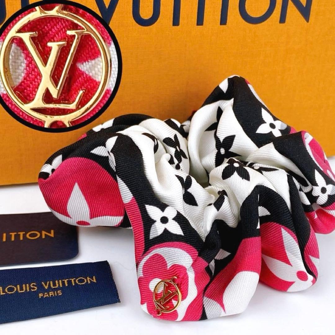 美品 VUITTON シュシュ モノグラム マルチカラー ロゴ金具 楽天市場】モノグラム マルチカラー ヴィトン（バッグ・小物・ブランド