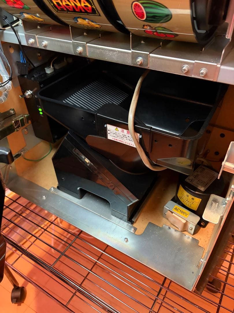 5号機 パチスロ実機 ツインドラゴンハナハナ30