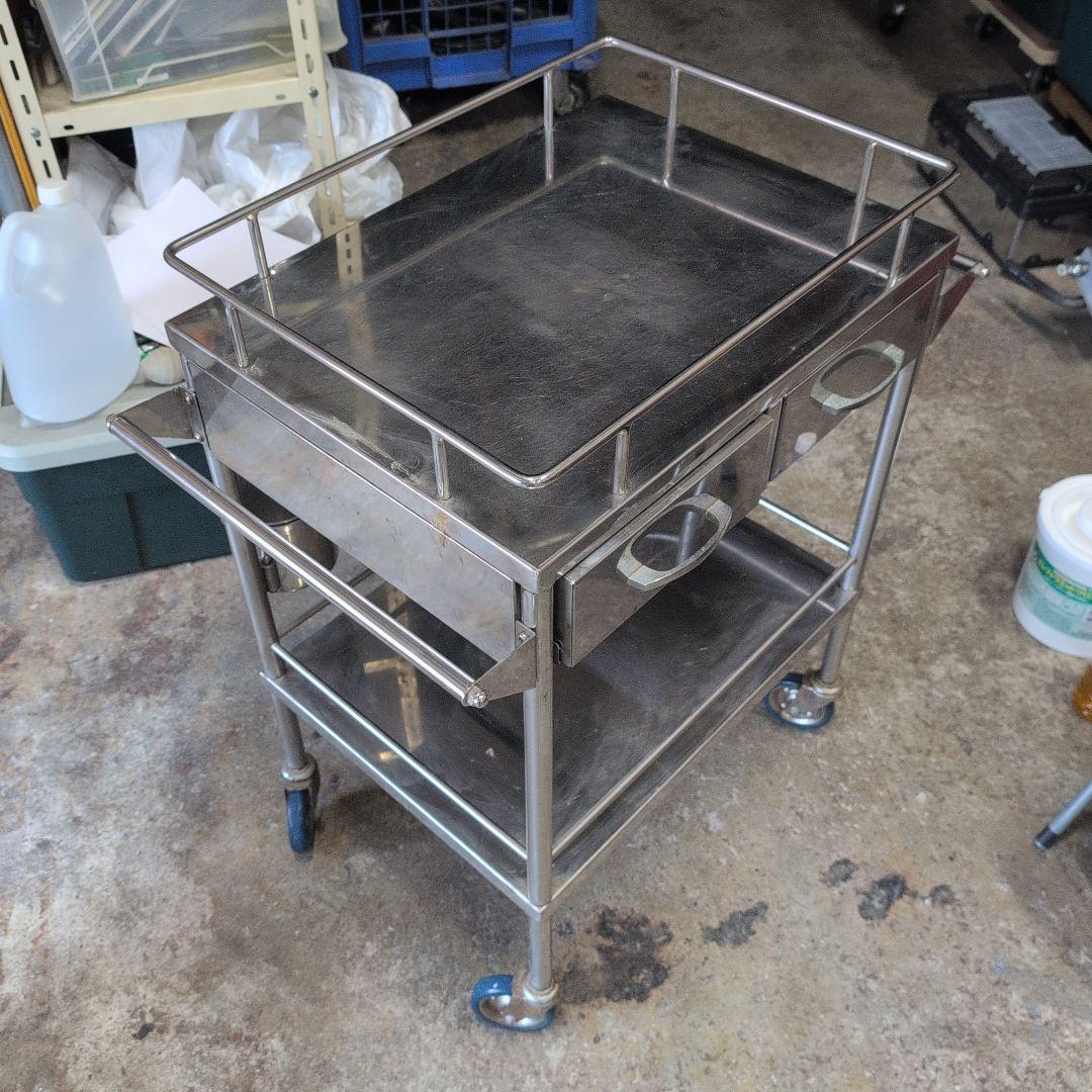 ステンレス製 医療用引出し付カート メディカルワゴン 回診車 キャスター付作業台 ステンレス製 医療用ワゴン 介護カート 2/3段 クリニックカート